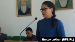 Qaisha Aqan speaking in the courtroom on November 12.