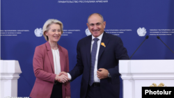 Урсула фон дер Ляйен и Никол Пашинян в Ереване, 2 июля 2026 года