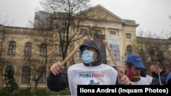 Protest de miercuri, 14 aprilie, organiza de sindicatele din sistemul public.