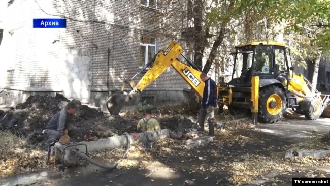 На телеканалах бойовиків пояснюють здорожчання тарифів потребами міста у капітальних ремонтах