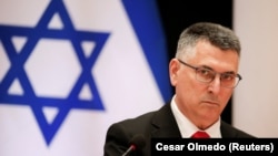 PARAGUAY - Israeli Foreign Minister Gideon Saar attends a press conference in Asuncion, November 24, 2025.