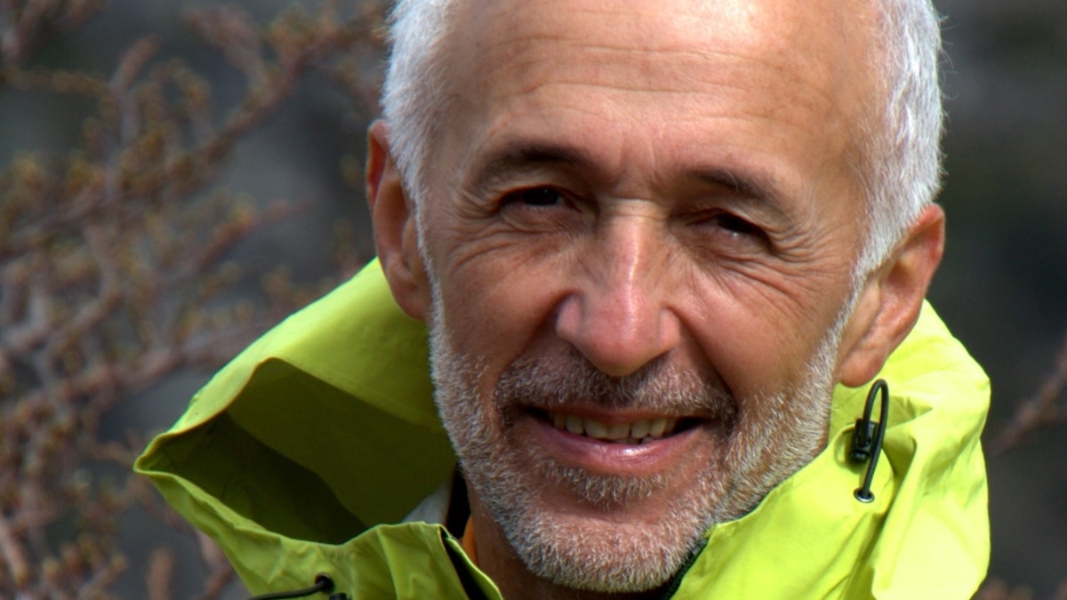 Планината е негов дом, а активният живот сред природата -