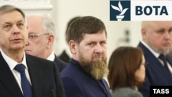 Ramzan Kadyrov para një takimi në Kremlin mes presidentit rus, Vladimir Putin, dhe udhëheqësit të Emirateve të Bashkuara Arabe, Mohammed bin Zayed Al Nahyan, më 29 janar. 