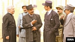 نمایی از سریال «کلاه پهلوی»