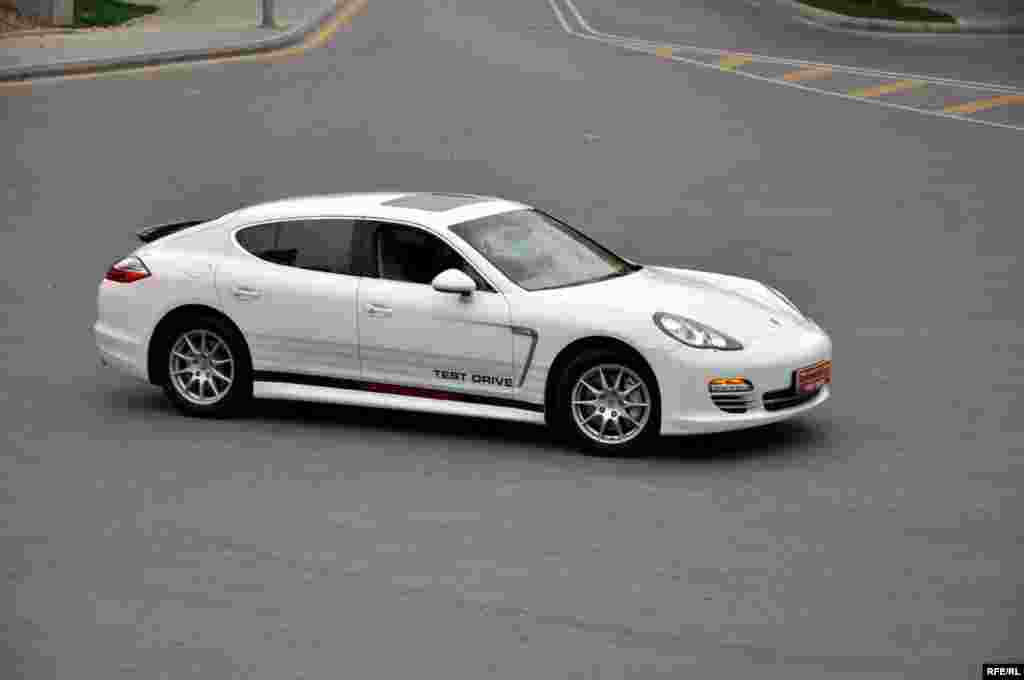 Bakıda avtomobil dünyası #12