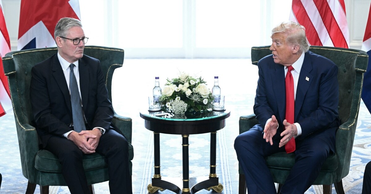 Стармер і Трамп обговорили мирні переговори щодо України