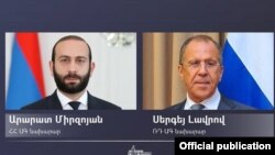Ermənistan və Rusiya xarici işlər nazirləri Ararat Mirzoyan (solda) və Sergey Lavrov
