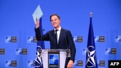 Sekretari i Përgjithshëm i NATO-s, Mark Rutte, gjatë konferencës për media pas marrjes së detyrës. Bruksel, 1 tetor 2024. 