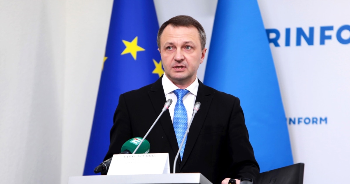 Культурна спільнота закликає уряд зберегти Тараса Кременя на посаді омбудсмана