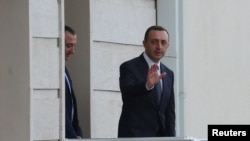 25 აგვისტოს ირაკლი ღარიბაშვილმა განაცხადა, რომ "კორუფციის საქმის" სასამართლო პროცესებს არც მომავალში დაესწრება.