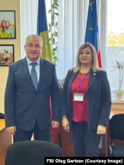 Oleg Garizan, la 6 octombrie, a depus listele de semnături la Consiliul Electoral Central al Găgăuziei pentru a fi înregistrat în calitate de candidat independent la funcția de bașcan al Găgăuziei.