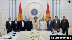Жогорку Кеңештин төрагасы Марлен Маматалиев парламентти ар кайсы жылдары жетектеген спикерлер менен жолугушту. 6-июнь, 2026
