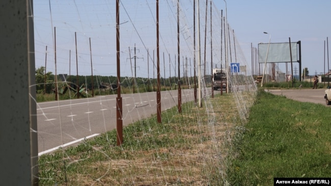 Антидронові сітки на кільцевій дорозі Харкова. Червень 2026 року
