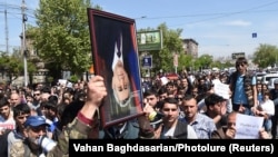 Протести проти призначення Сержа Сарґсяна прем'єр-міністром Вірменії, тривають, Єреван, 19 квітня 2018 року