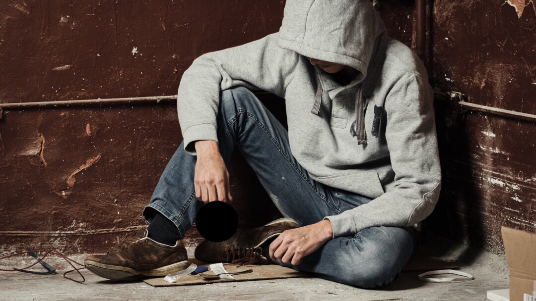 Гинекологтың кабинетіндегі лесби порно