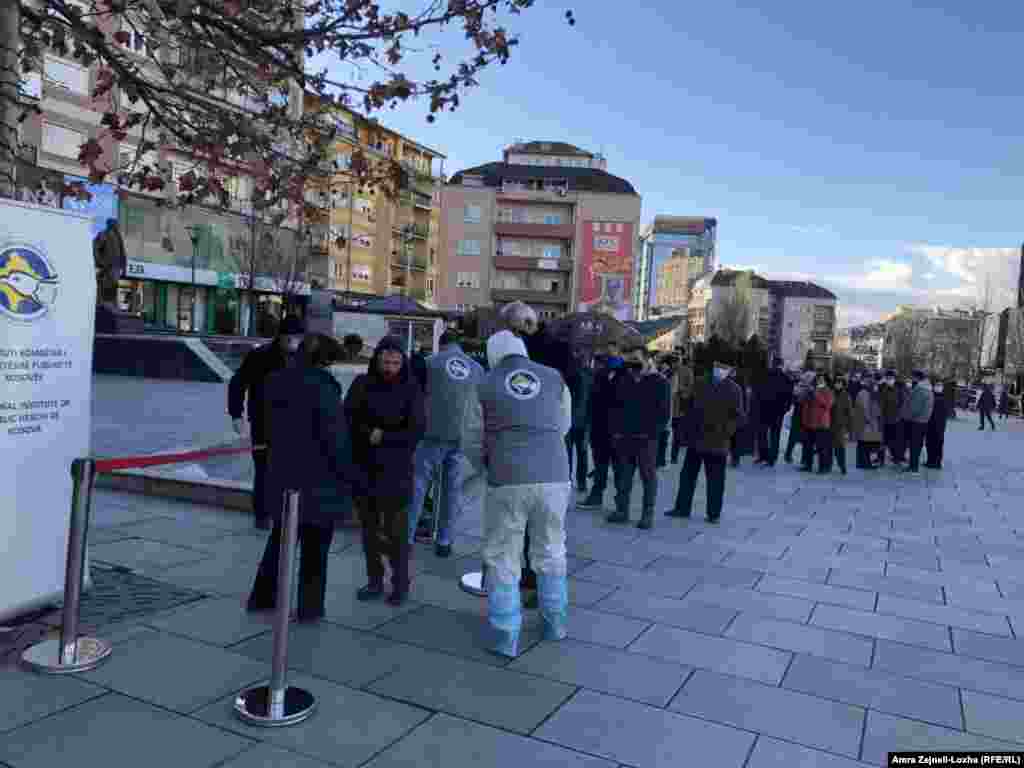 Në një njoftim, IKSHPK-ja tha se kjo formë e estimit, po bëhet edhe për të sensibilizuar qytetarët për rëndësinë e parandalimit të përhapjes së koronavirusit të ri, që e shkakton sëmundjen COVID-19. 