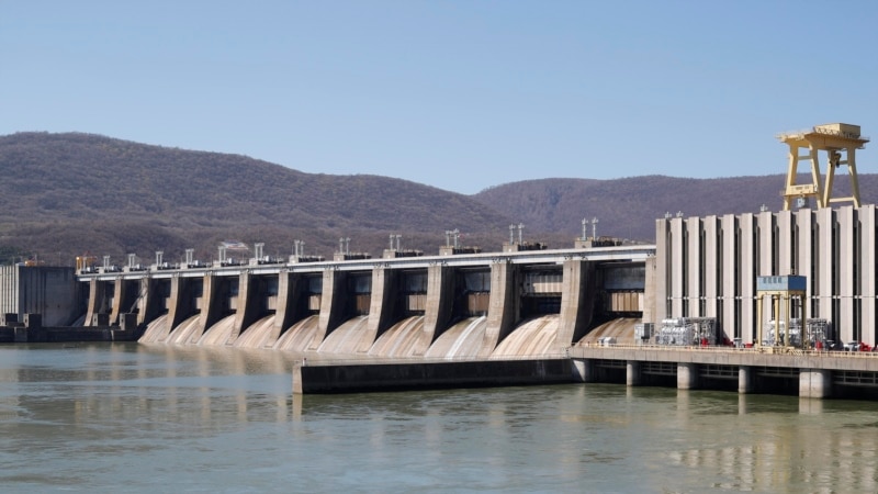 Comisia Europeană cere reluarea selecției directorilor la companii energetice precum Hidroelectrica sau Complex Energetic Oltenia
