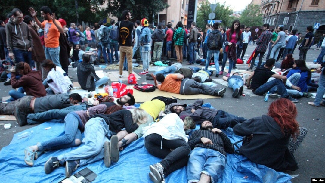 Armenia - Young activists block Yerevan's Marshal Bagramian Avenue in protest against an electricity price hike, 27Jun2015.