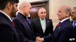 انځور پاکستان ته د امریکایي پلاوي د پخواني سفر دی