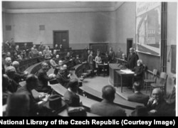 A meeting in Prague to mark the 10th anniversary of the Ukrainian museum in 1935