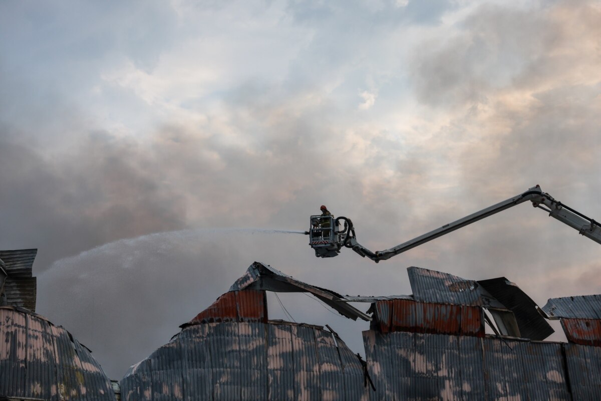 Food warehouse facilities destroyed in a Russian ballistic attack in the Obolonskyi district of Kyiv, August 5, 2026