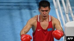 Казахстанский боксер Бекзат Нурдаулетов, считавшийся фаворитом Игр, проиграл в первом поединке в Токио. 28 июля 2021 года
