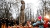 Памятник жертвам Голодомора в Киеве