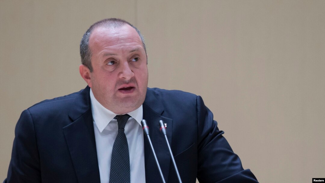 «Это не реформа избирательной системы, а технические поправки», – заявил сегодня на брифинге Георгий Маргвелашвили. Тем не менее, сообщил он, законопроект о поправках в избирательный кодекс, принятый парламентом 23 декабря, подписан