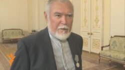 Батулла: "25 томлык әсәрләремне бастырырга әзерләнәм"