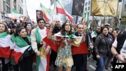 Иранда төрөлгөн бельгиялык саясатчы Дарья Сафаи 2026-жылдын 1-мартында Брюсселде өткөн акцияга катышты. Бул акция режимге каршы, Иран элин колдоо максатында уюштурулган. 