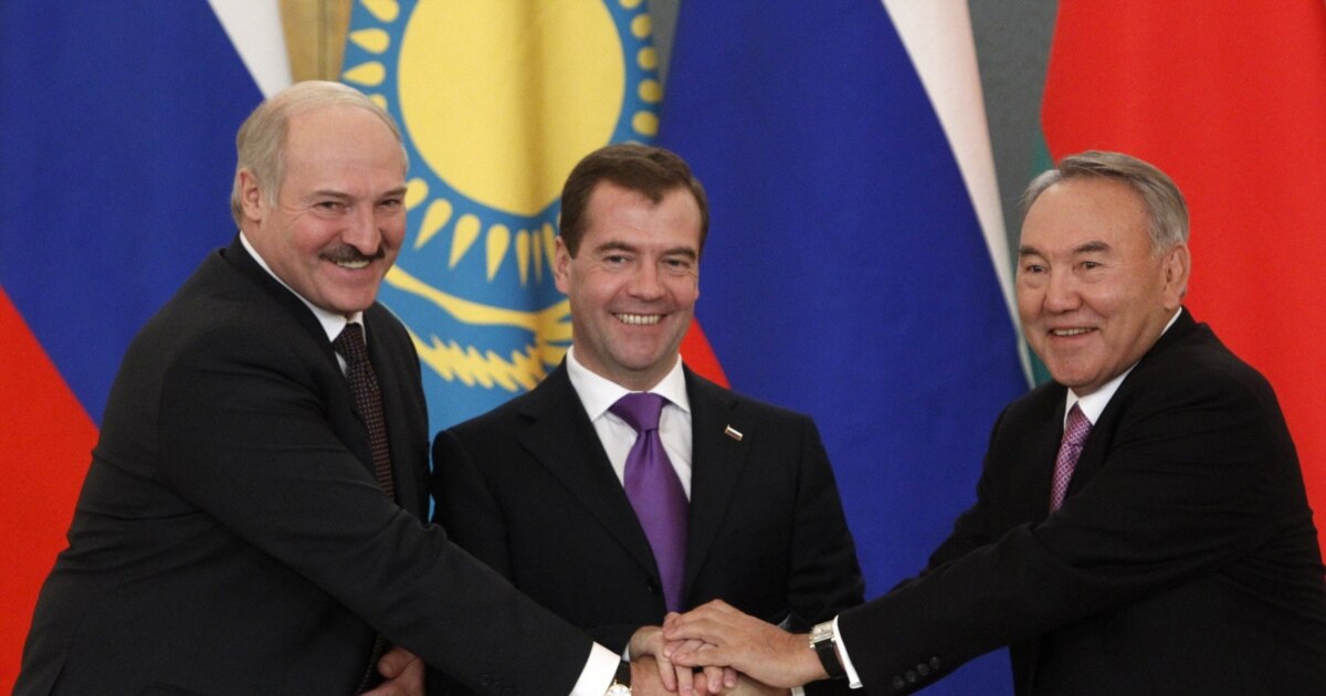 Орындықтағы гинекологиялық порно Кішкентай қыздармен орысша порно көру