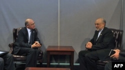 Аргентинський і іранський міністри закордонних справ Ектор Тимерман та Алі Акбар Салехі