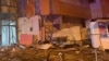Наступствы расейскага ўдару па гандлёвым цэнтры ў Сумах 9 верасьня 2026 году, там загінулі тры чалавекі і 14 атрымалі раненьні