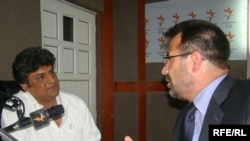 ګلاب مګنل له حمید مهمند سره په مرکه کې