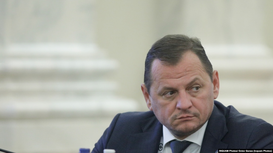 Șeful spionajului extern, Gabriel Vlase, le-a spus parlamentarilor din comisia de specialite că a fost la cursele de Formula 1 în interes profesional și că Rusia a încercat să influențeze alegerile din România.