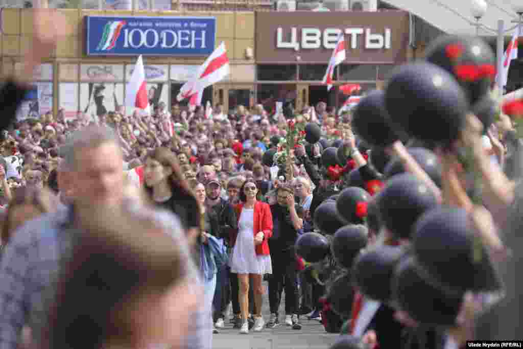 Біля станції метро&nbsp;&laquo;Пушкінська&raquo;&nbsp;в Мінську