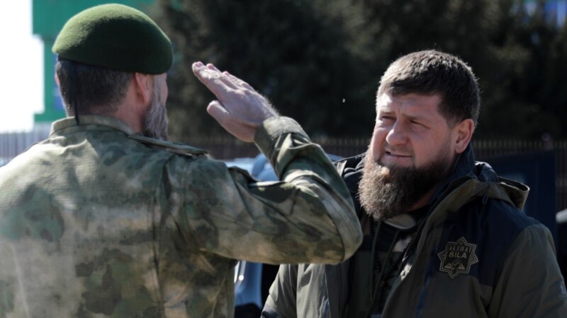 Стенна оьшу Кадыровна блогерийн гергарнаш лечкъо?