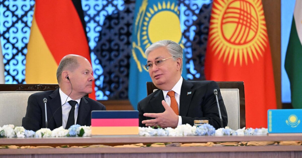 Шаш қиюмен порно Анама сексуалды массаж