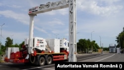Scannerul pentru verificarea camioanelor din Vama Albița, județul Vaslui, România. Poză din octombrie 2024.