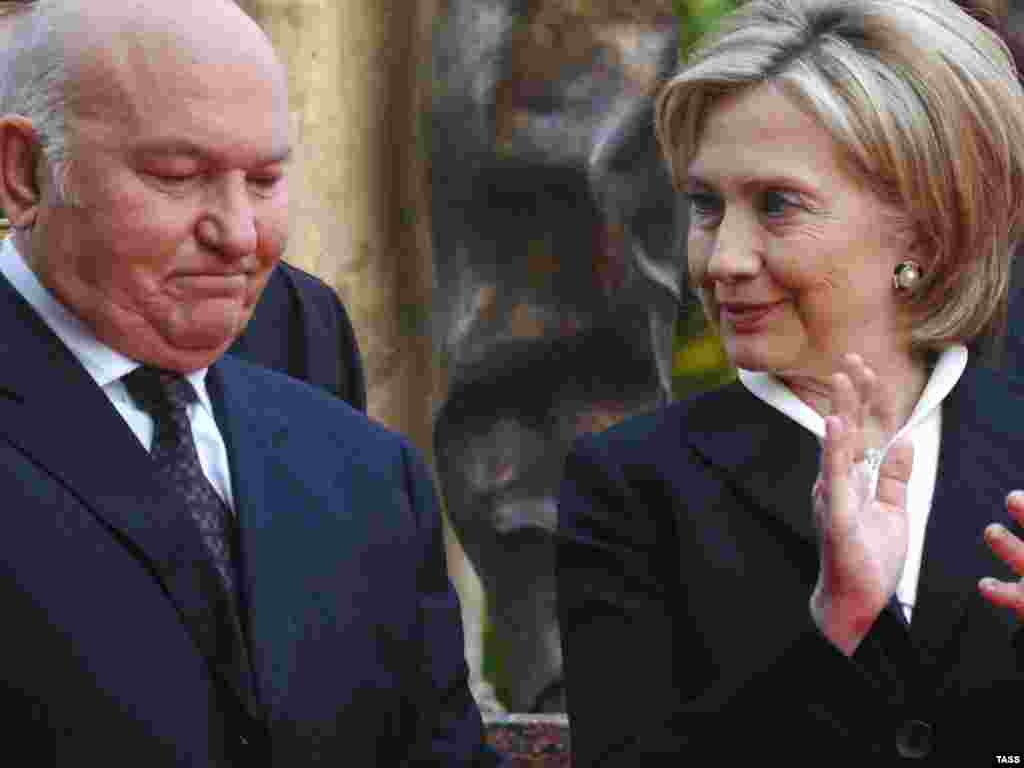 Luzhkov and then-U.S. Secretary of State Hillary Clinton at a ceremony unveiling a monument to American poet Walt Whitman in Moscow on October 14, 2009.