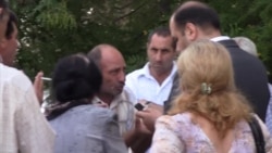 Məcburi köçkünlərə Komitənin cavabı...