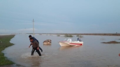 Орыс тілінде камминг жасайтын әйелдер