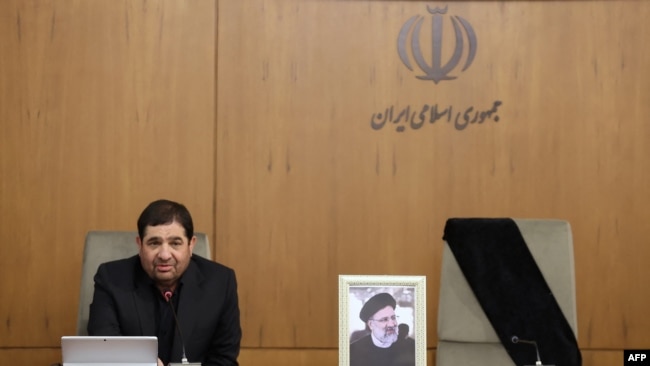 محمد مخبر پس از کشته شدن ابراهیم رئیسی درحادثه سقوط بالگرد، سرپرست ریاست جمهوری ایران شد
