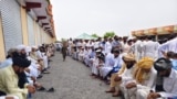 د بکاخېلو مشران په جرګه کې ناست دي - د اګست ۱۴مې انځور