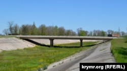 Роздольненський канал (відгалуження Північно-Кримського каналу) в районі села Іллінка Красноперекопського району