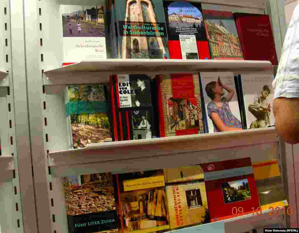 Artă și literatură transilvană la standul Germaniei (Schiller Verlag) - Frankfurt Book Fair, Schiller Verlag, German books on Transylvania, 2010