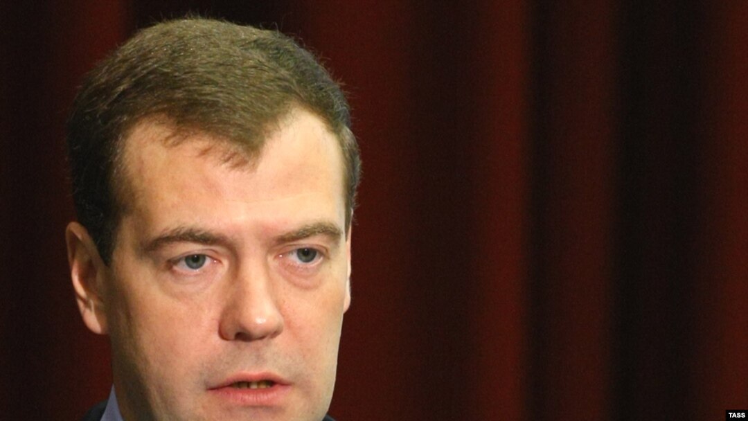 One analyst says the move was a message that President Dmity Medvedev "is decisive and capable of such forceful moves."