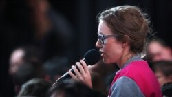 Собчак задает "не лизоблюдский" вопрос Путину