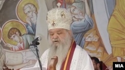 Поглаварот на МПЦ-ОА Митрополитот скопски и Архиепископ охридски и македонски Г.Г. Стефан. 