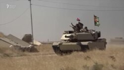 Сарбозони ироқӣ ба Мавсил наздик мешаванд.